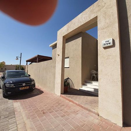 חדר במדבר Otel Be'er Ora Dış mekan fotoğraf